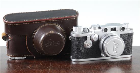 A Leica DBP GMBH Ernest Leitz Rangefinder camera,